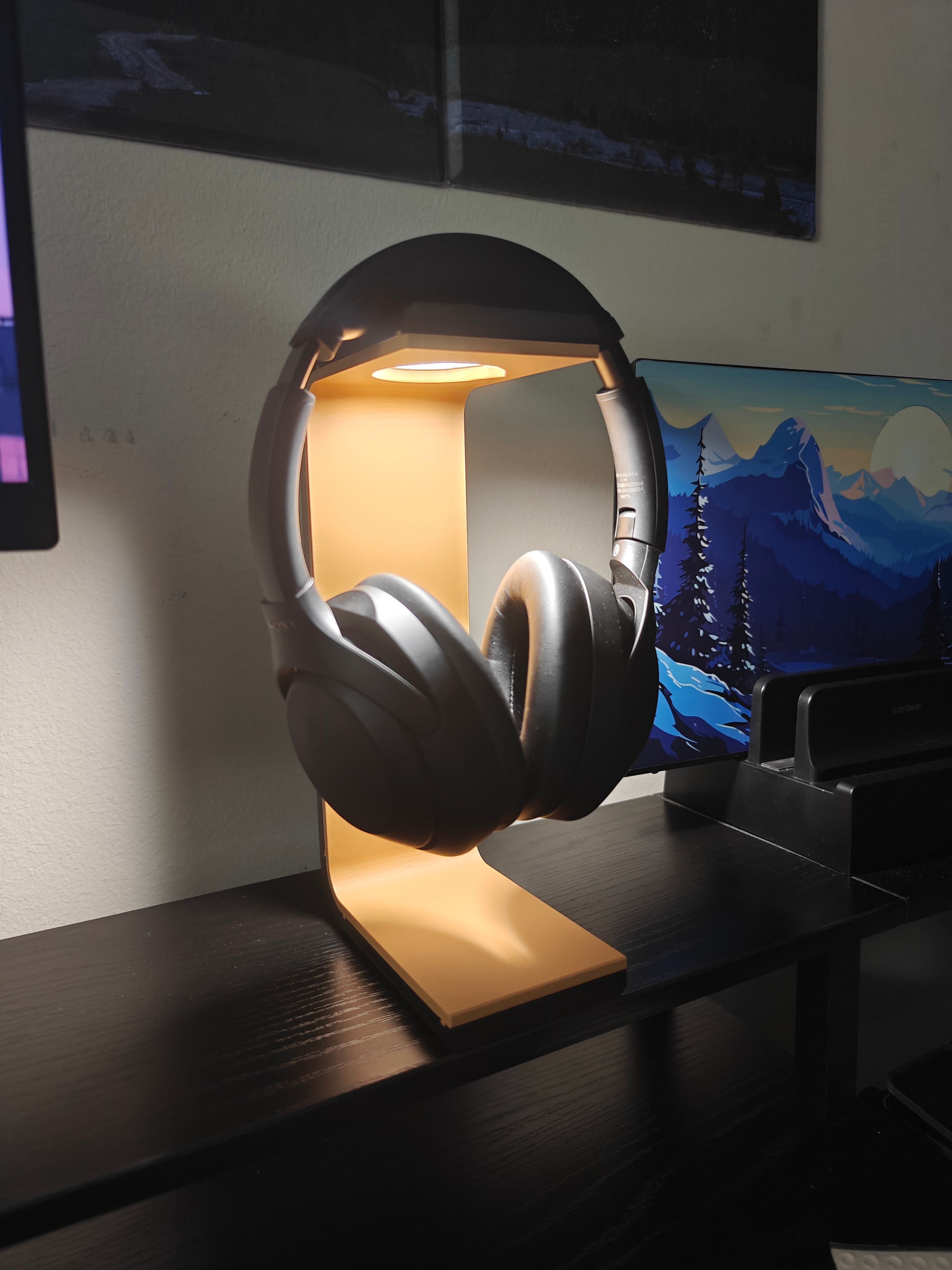 Headphone Holder